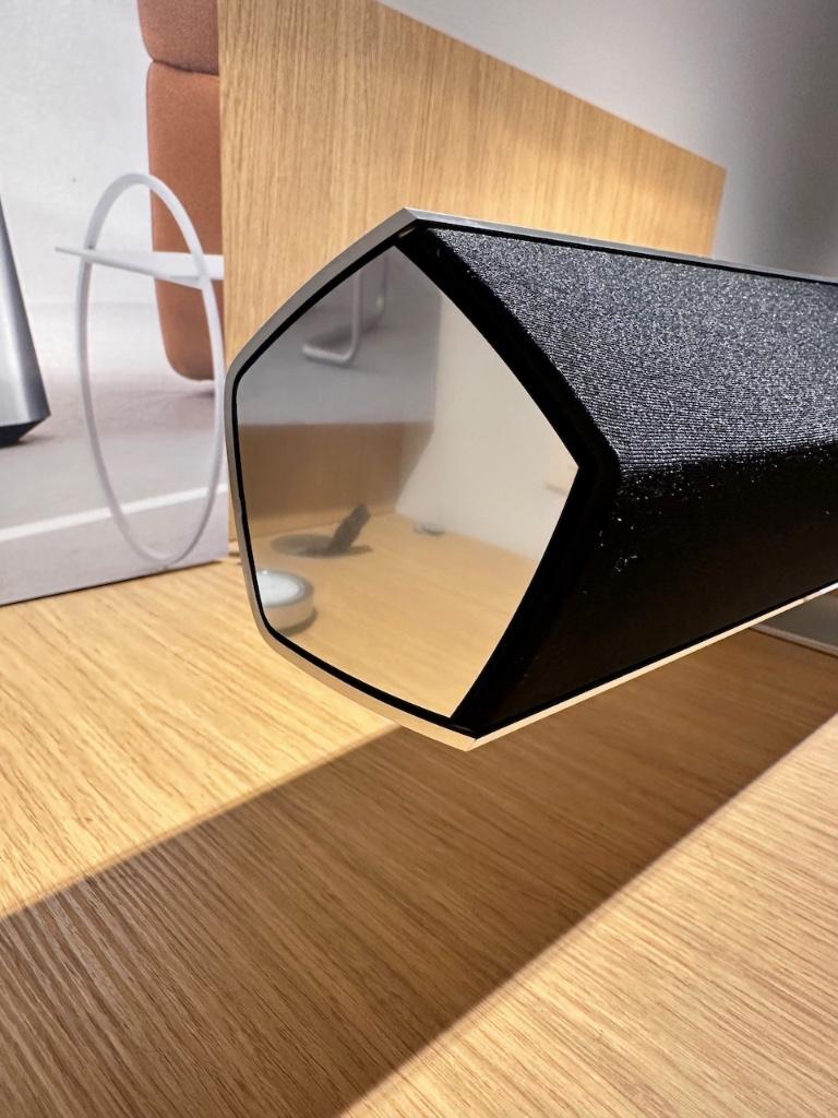 Bang & Olufsen Beosound 35 Multiroom speaker op stand B&O, Audio, Tv en Foto, Info@bang-olufsen.dk, Zo goed als nieuw, 120 watt of meer