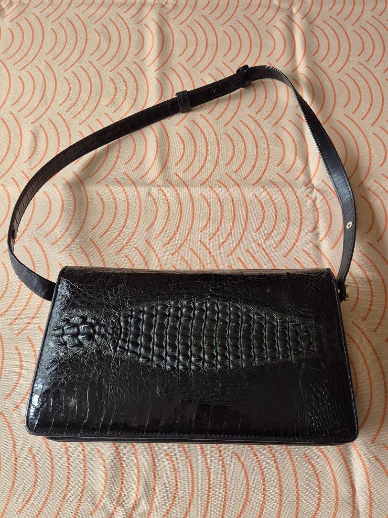 Dameshandtas (krokodil leder), Handtassen en Accessoires, Tassen | Damestassen, Ophalen of Verzenden, Zo goed als nieuw, Zwart