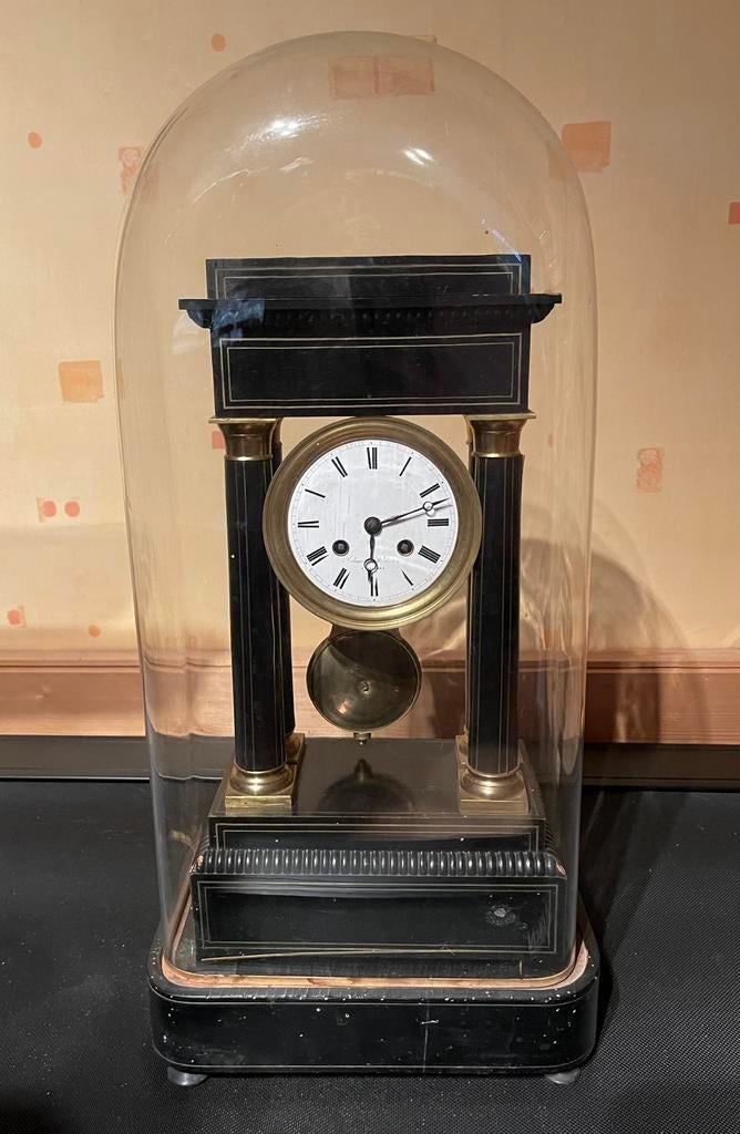 Klok met stolp, Antiek en Kunst, Ophalen