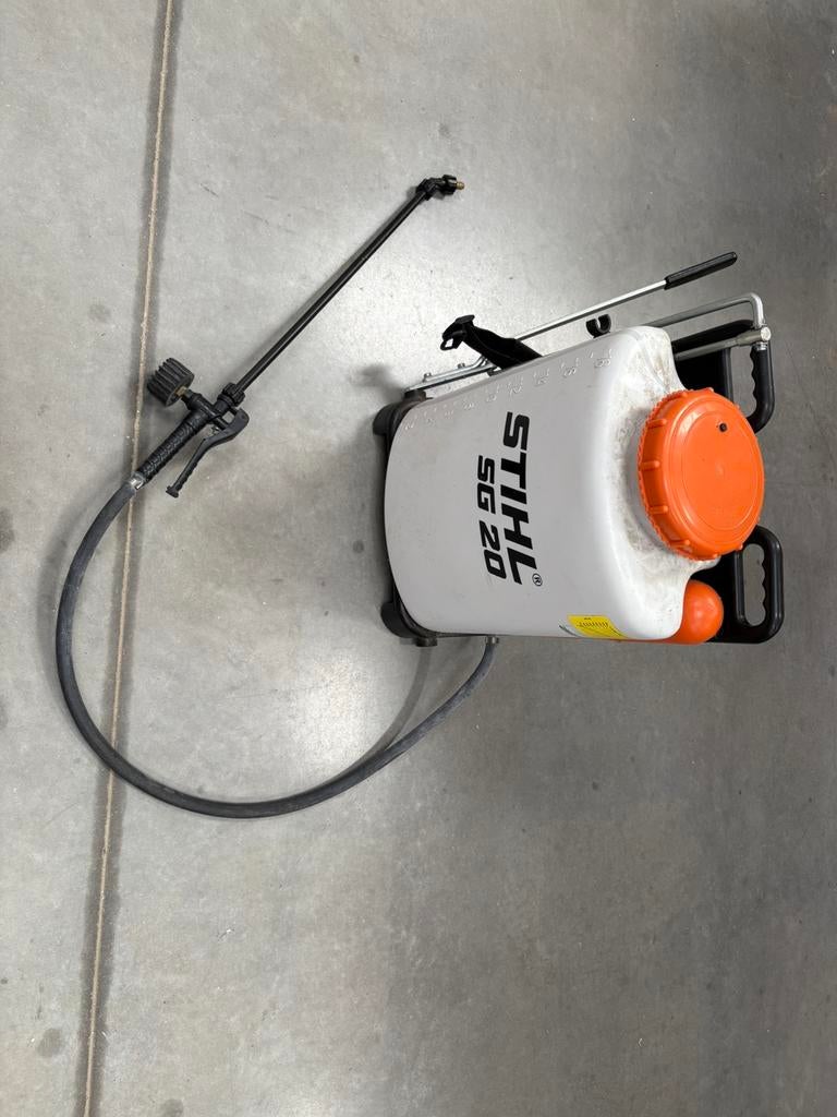 Stihl SG20 Rugsproeier, Ophalen, Zo goed als nieuw
