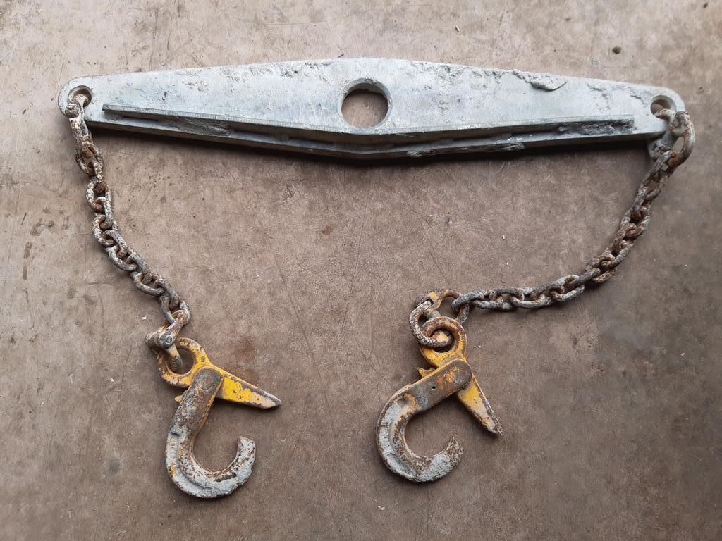 Hijsbalk VOLVO 800kg met 2 veiligheidshaken, Doe-het-zelf en Bouw, Ophalen, Gebruikt