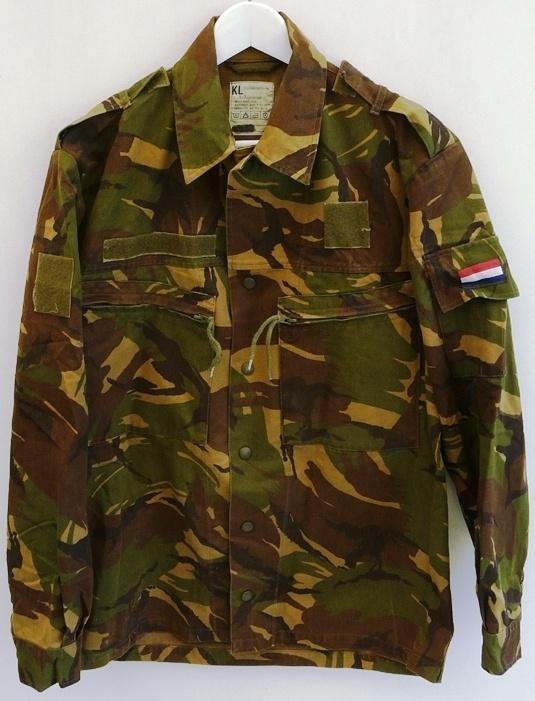 Jas, GVT, M93, Woodland Camo, maat: 6080/9500, KL, 1990.(7), Verzamelen, Militaria | Algemeen, Landmacht, Kleding of Schoenen