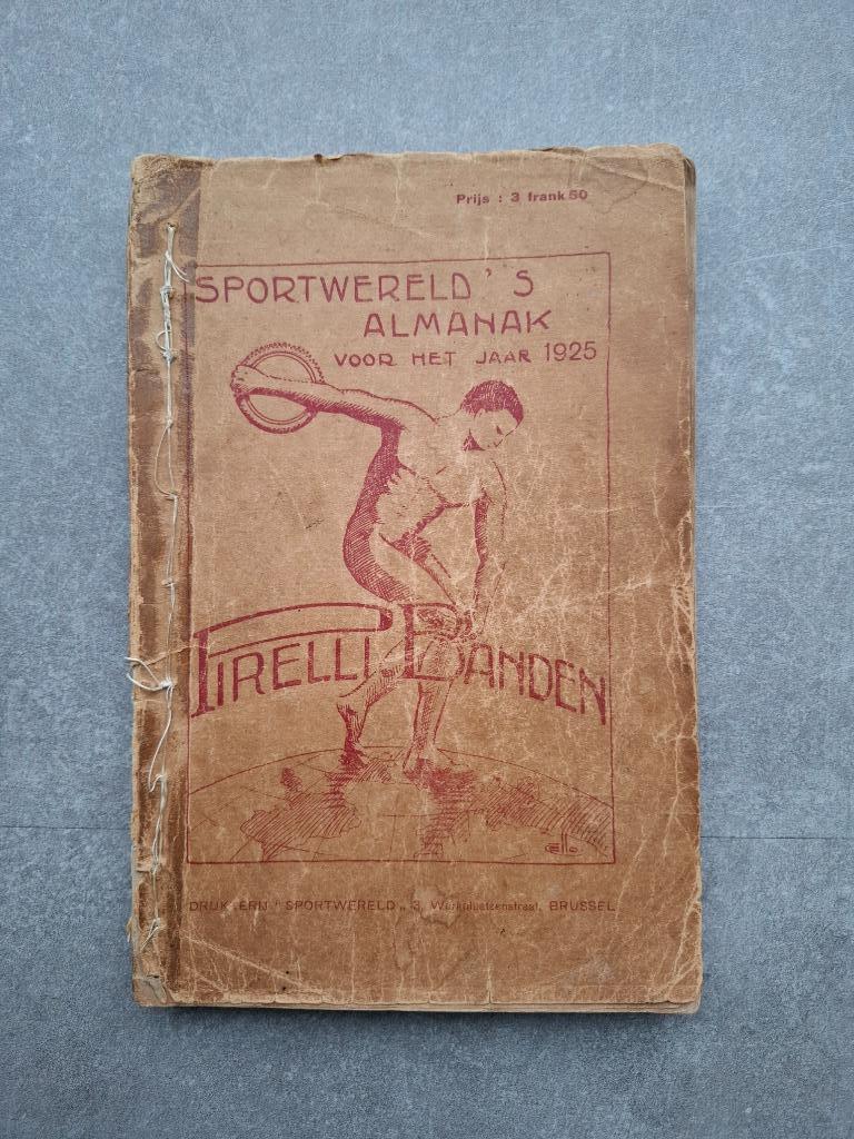 Sportwereld's Almanak 1925, Ophalen of Verzenden, Gebruikt, Boek of Tijdschrift