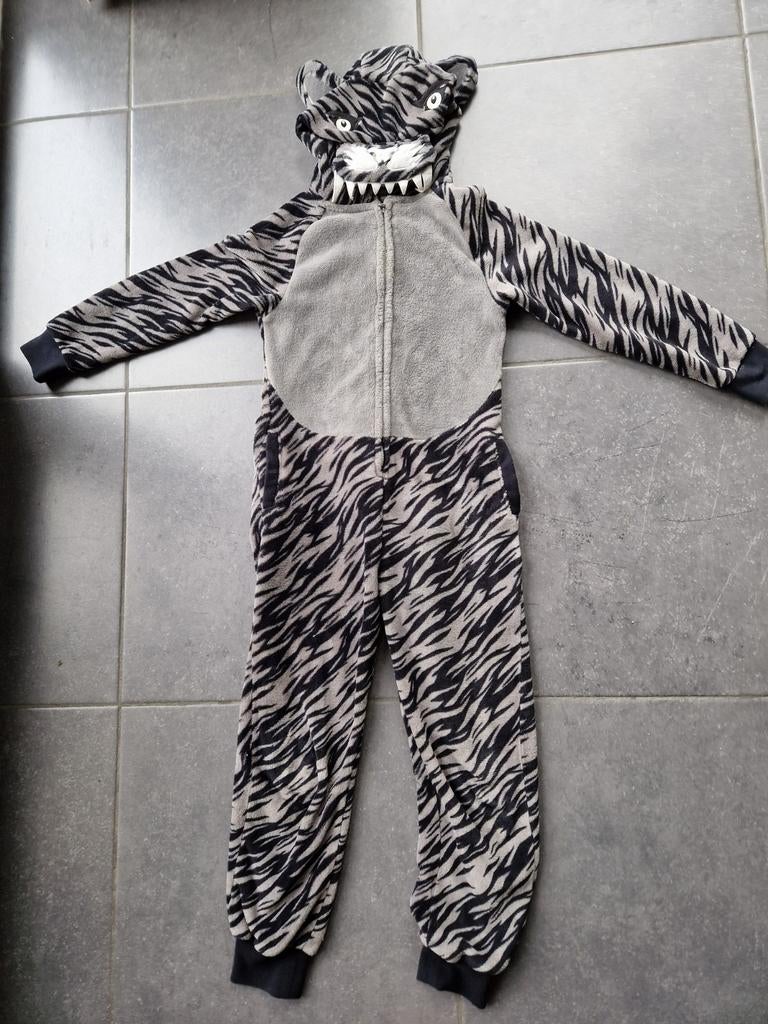onesie - JBC -  maat 134, Ophalen, Zo goed als nieuw, Jongen of Meisje, Nacht- of Onderkleding