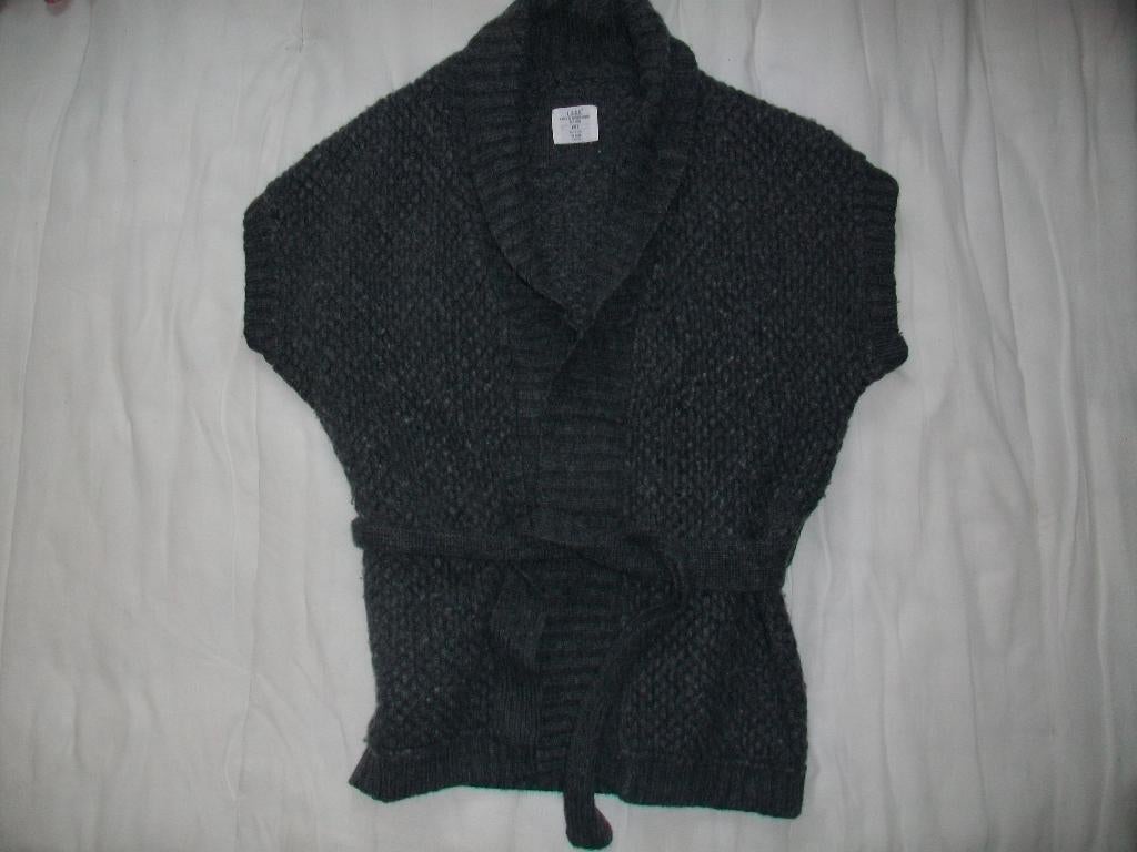 Grijze wollen vest, korte mouw, maat L, Ophalen of Verzenden, Gedragen, Maat 42/44 (L)