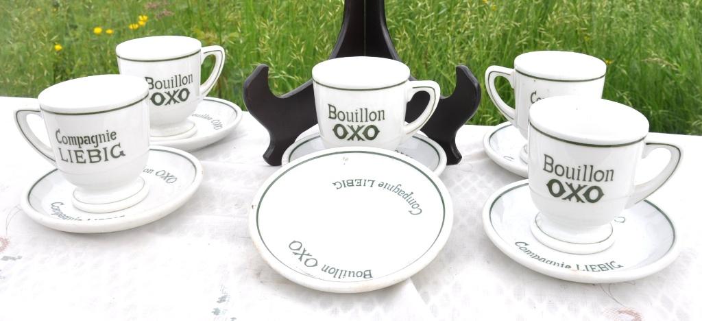 ensemble de 5 tasses +6 sous tasse bouillon liebig oxo, Enlèvement ou Envoi, Utilisé, Autres types
