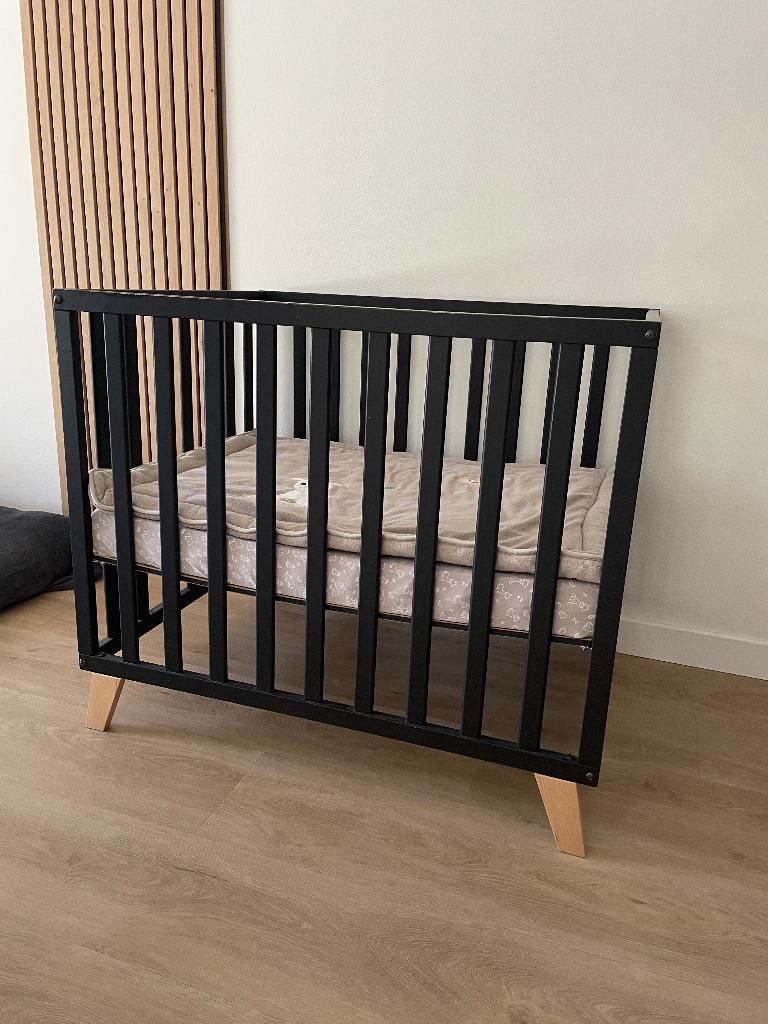 Quax alix park met bekleding, Kinderen en Baby's, Ophalen, Zo goed als nieuw, Rechthoekig, In hoogte verstelbaar