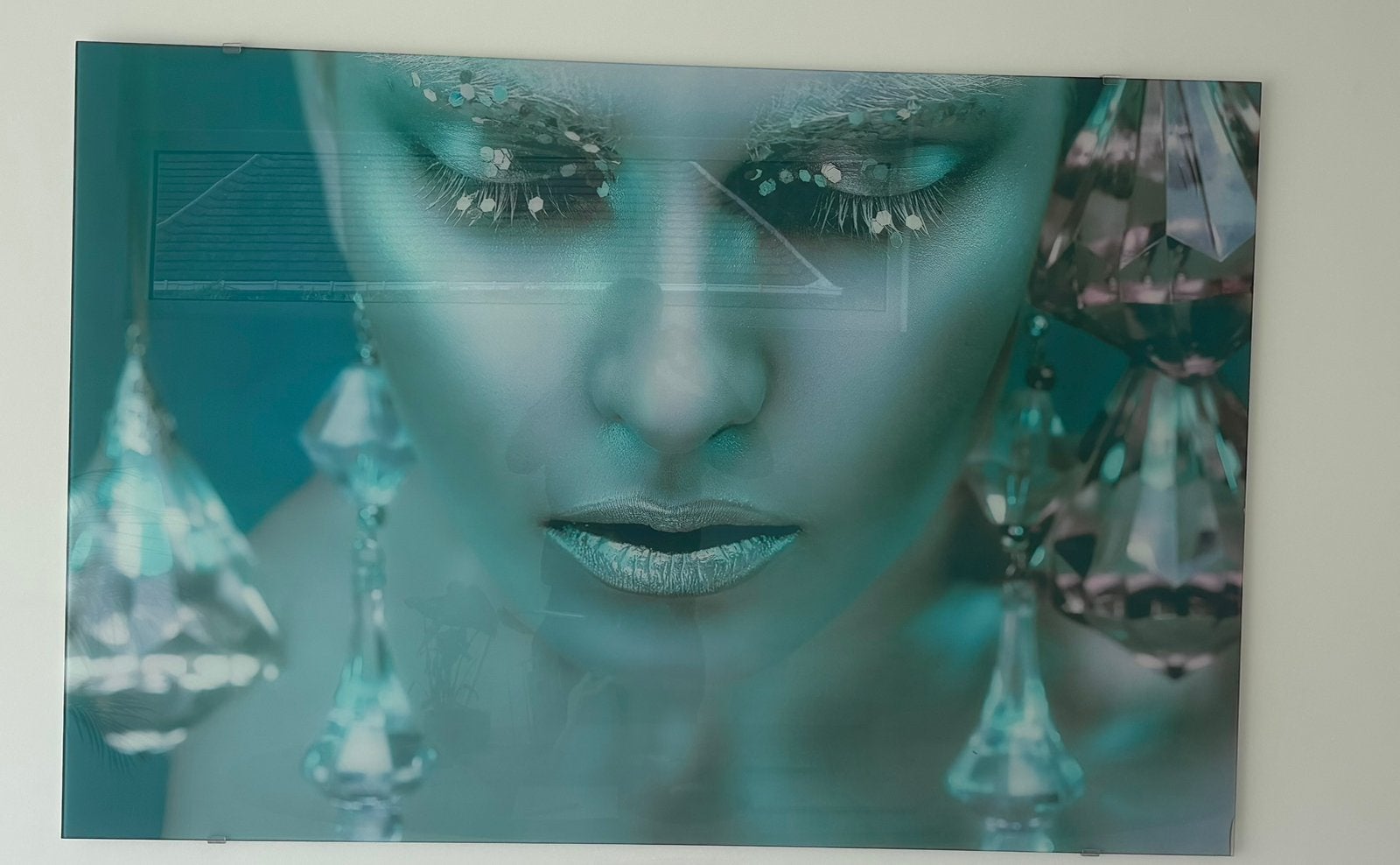 Luxe glazen wandpaneel 80x120cm – “Beautiful Woman”, Antiek en Kunst, Ophalen, Print, Portret