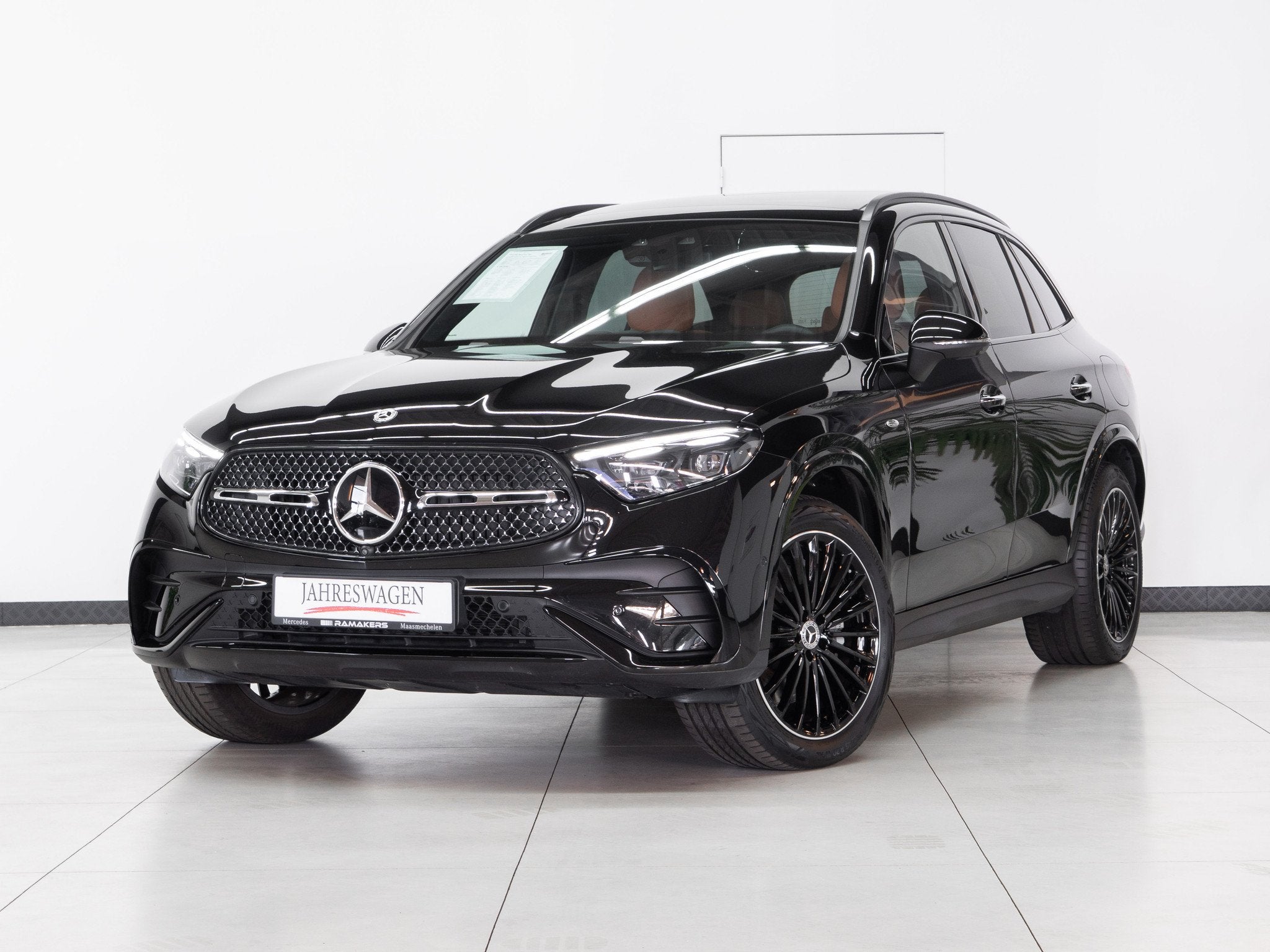Mercedes-Benz GLC 300 e 4M AMG Premium Plus Night 20" *NAPPA, Achat, Entreprise, Carnet d'entretien, 5 portes