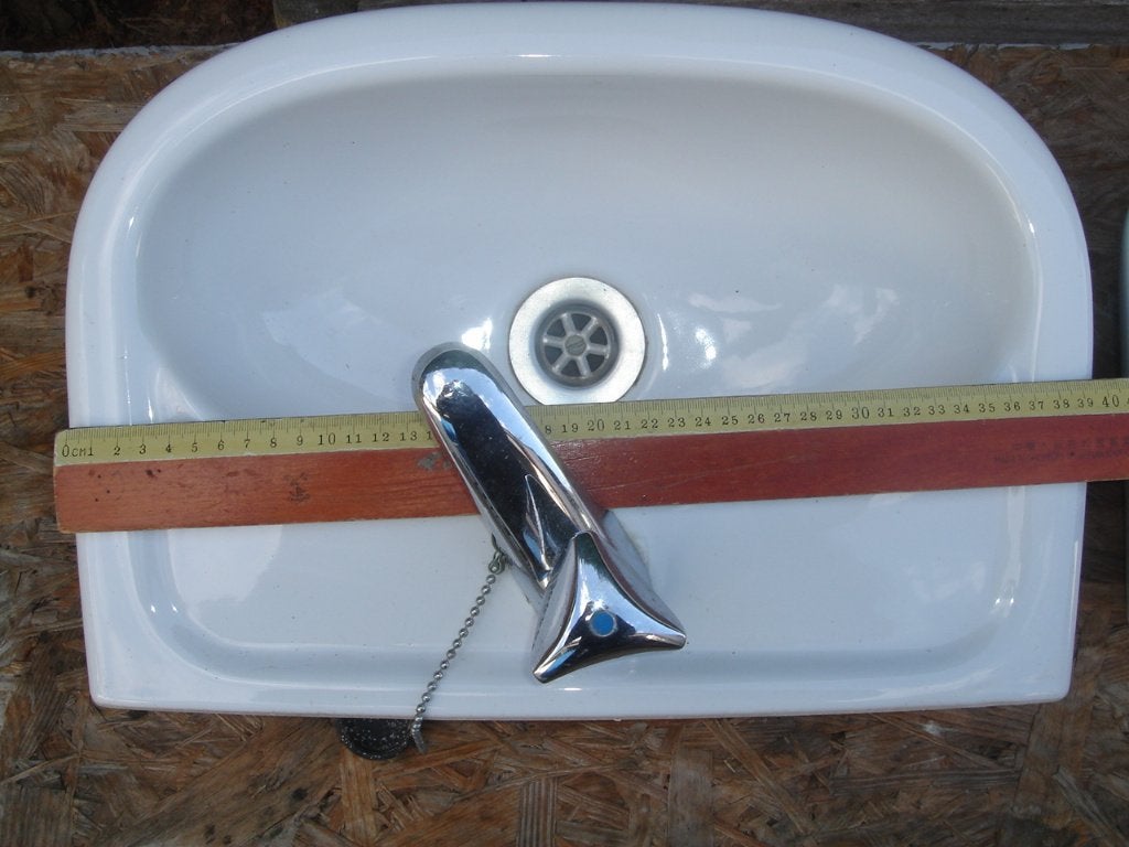 DEUX PETITS LAVABOS AVEC ROBINET, Enlèvement, Utilisé, Lavabo