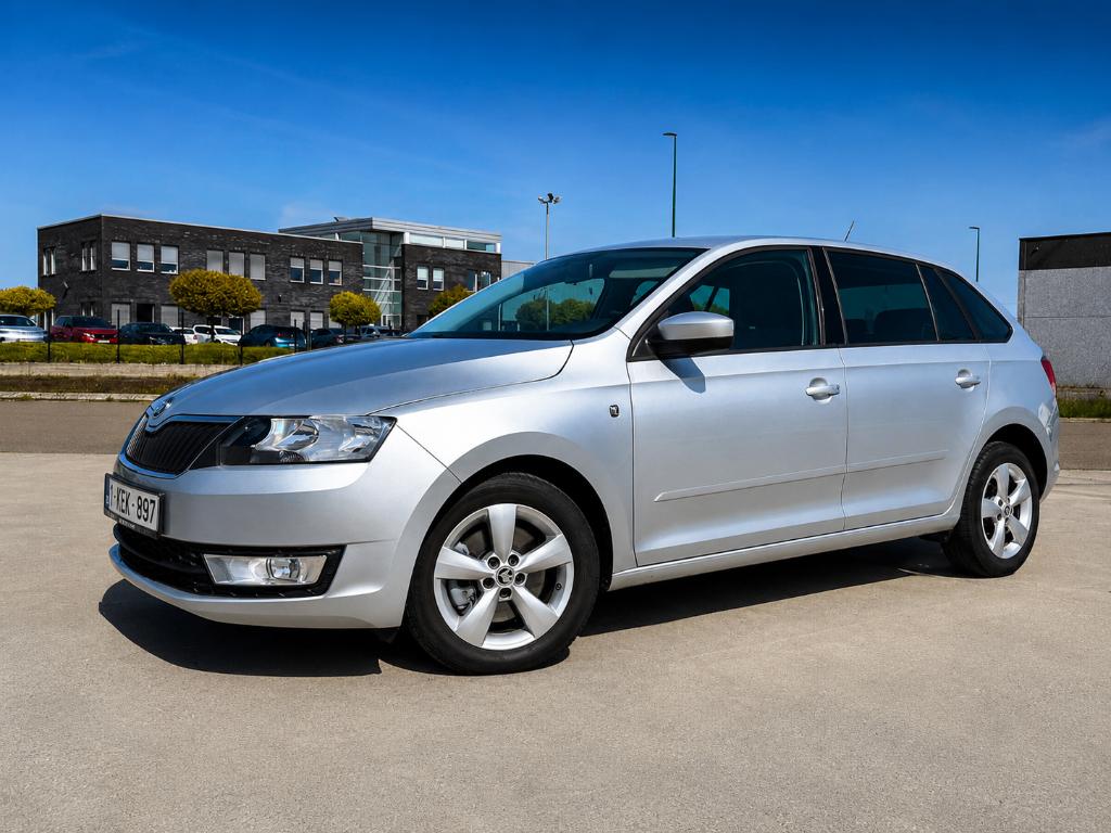 Skoda Rapid Spaceback 1.6 CR TDI Ambition* Keuring OK *, Auto's, Skoda, Voorwielaandrijving, Euro 5, Stof, Zwart