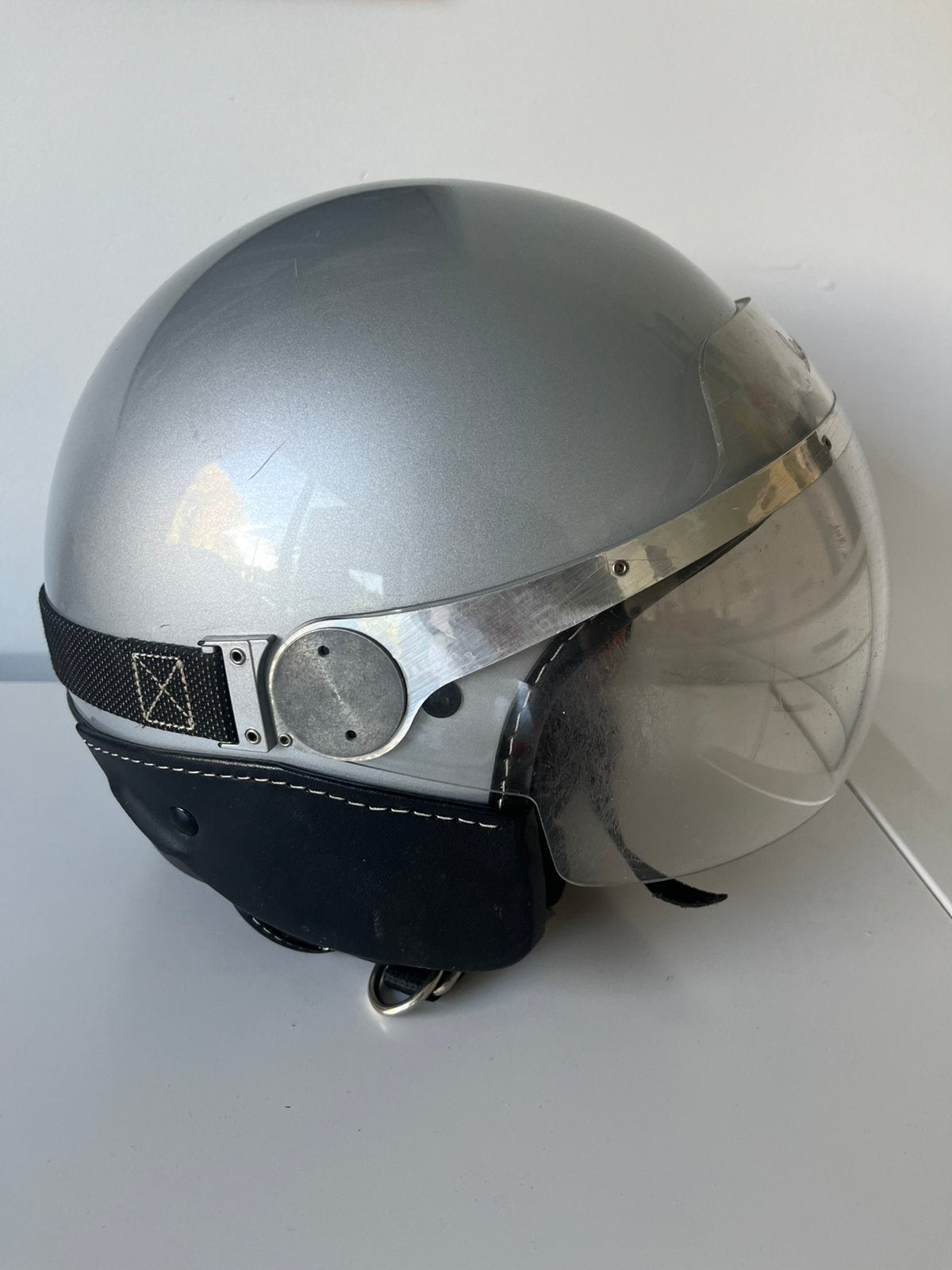 Vespa granturismo helm, Fietsen en Brommers, Ophalen, Gebruikt, Medium