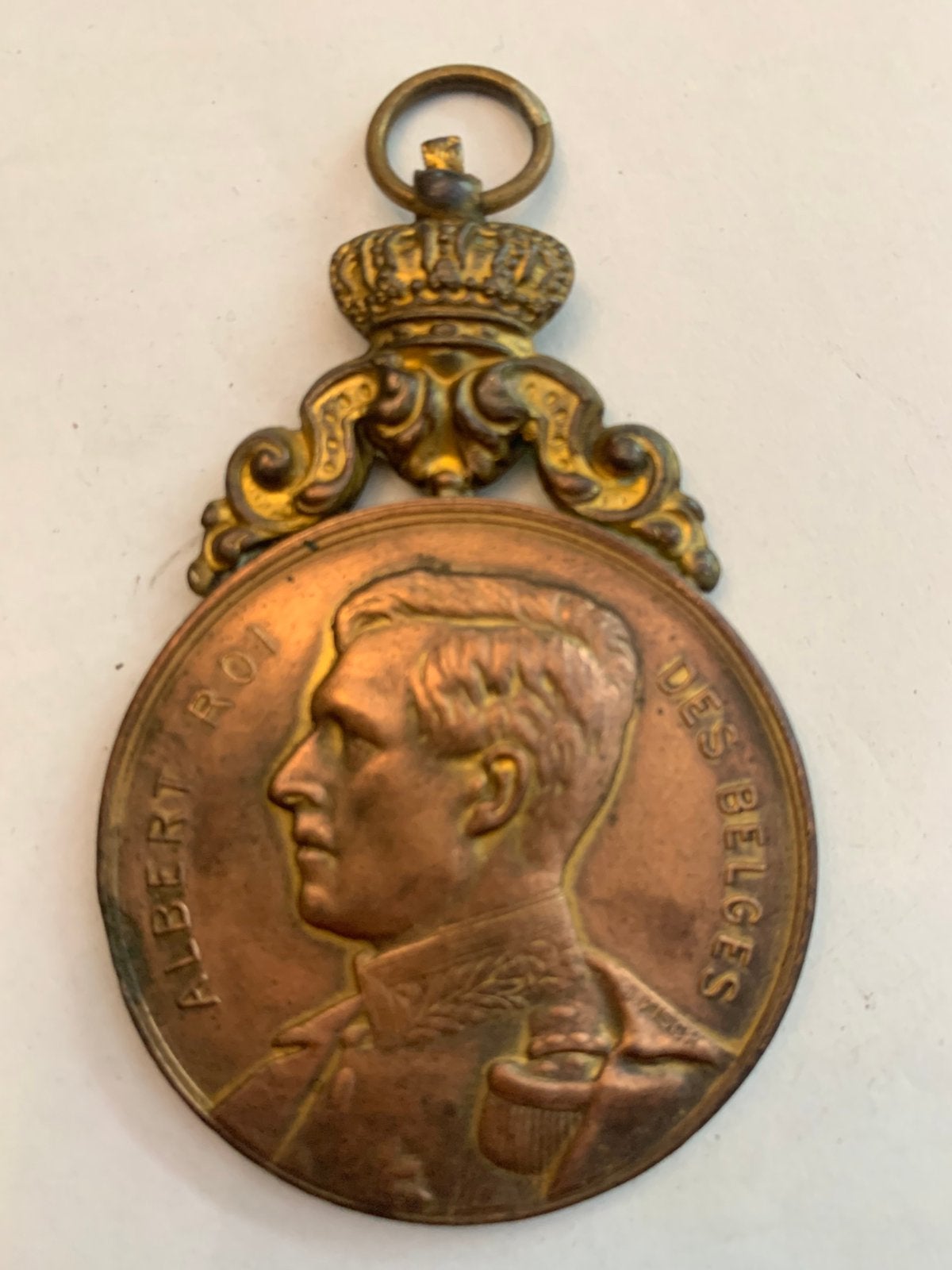 Médaille, Timbres & Monnaies, Enlèvement