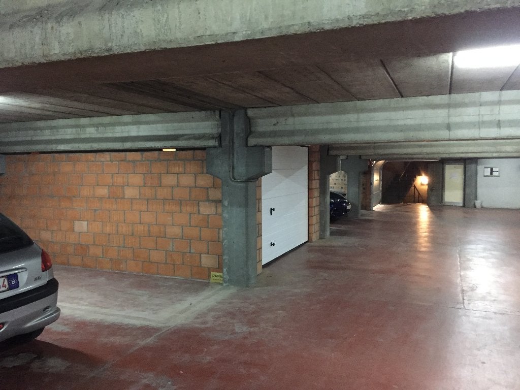 Te Huur garagestaplaats, Autres types, En direct du propriétaire, 2640 Mortsel, Province d'Anvers