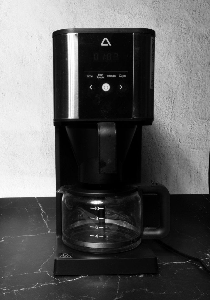 cafetière avec moulin à café, Electroménager, Réservoir d'eau amovible, Café moulu, Comme neuf, 4 à 10 tasses