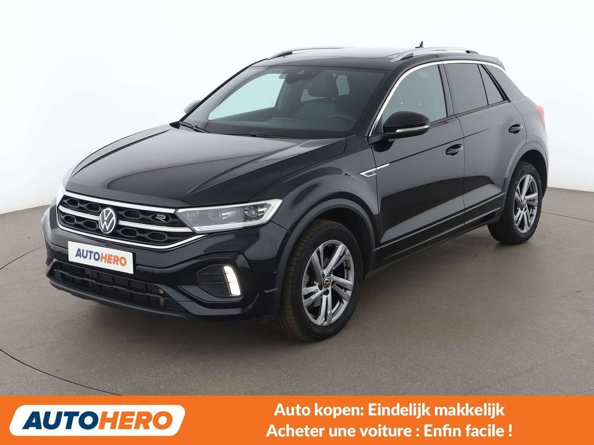Volkswagen T-Roc 1.5 TSI ACT R-Line (bj 2025, automaat), Zwart, 5 zetels, 5 deurs, 150 pk