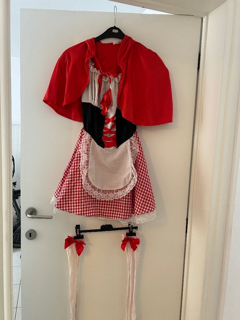 Verkleed kleding - Roodkapje, Vêtements | Femmes, Costumes de carnaval & Vêtements de fête, Enlèvement, Porté, Taille 36 (S), Vêtements