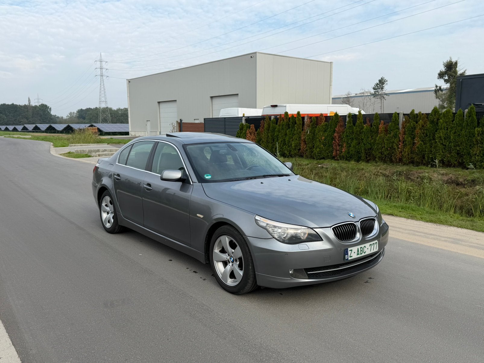 Bmw 525i! Face lift! Automaat! Xenon! Open dak! Projectie!, Autos, Argent ou Gris, Capteur de stationnement, Entreprise, Noir