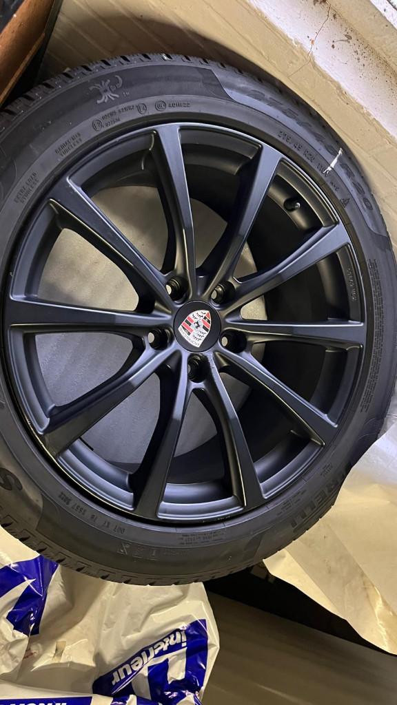 Velgen + winterbanden Te Koop, Ophalen, Gebruikt, Velg(en), 275 mm