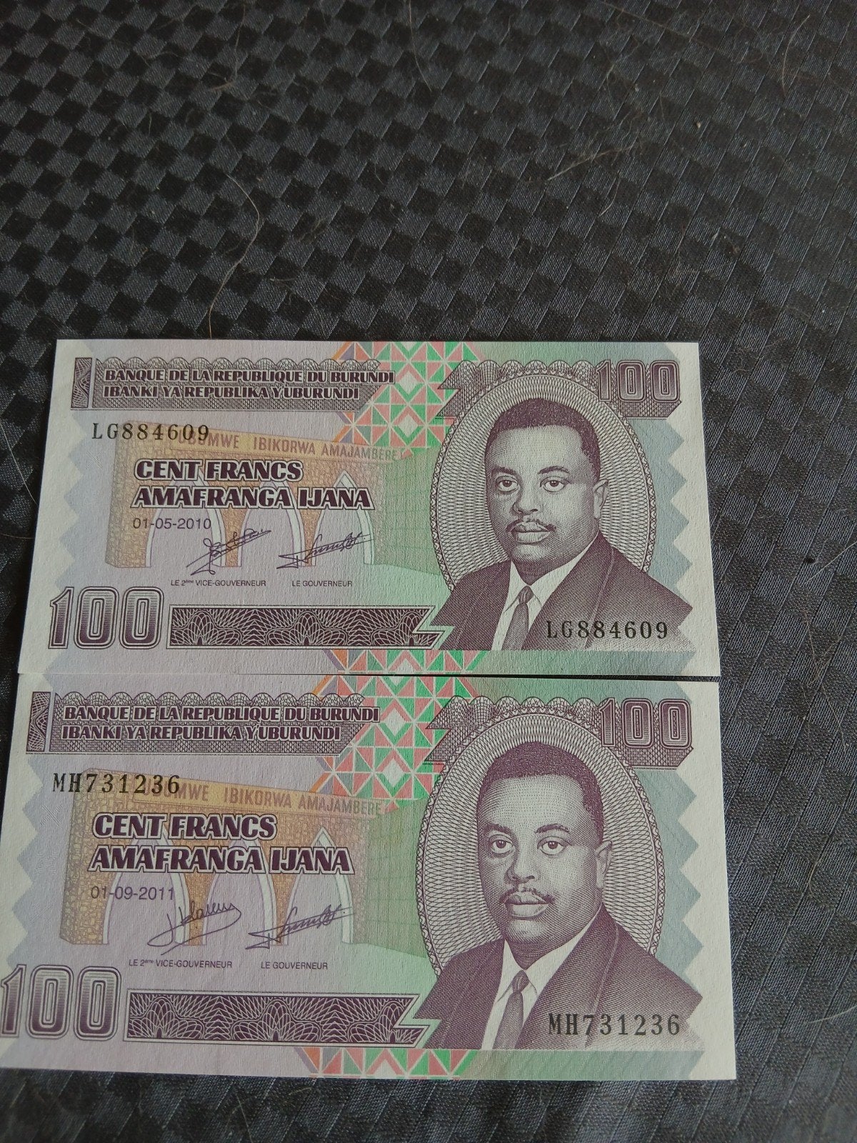 100 % pour le Burundi 2010 et 2011 | UNC, Timbres & Monnaies, Enlèvement ou Envoi, Burundi