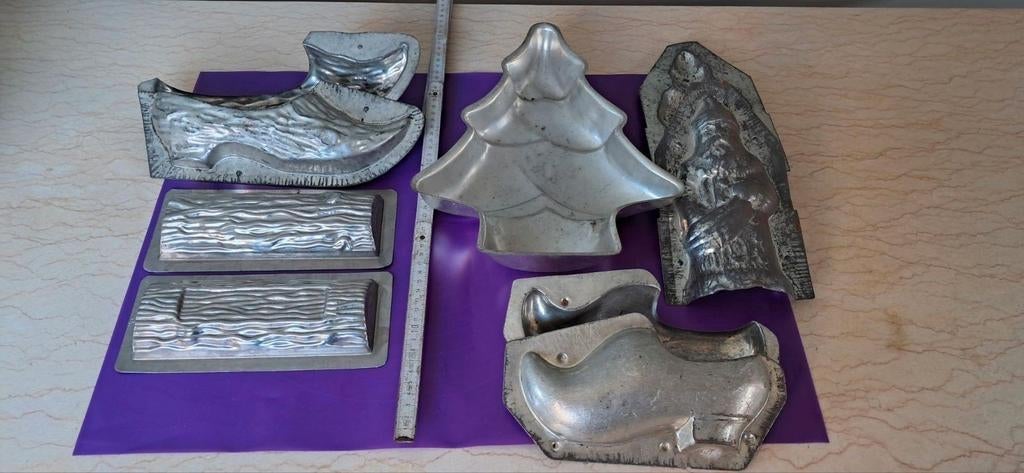 Formes en chocolat, Enlèvement