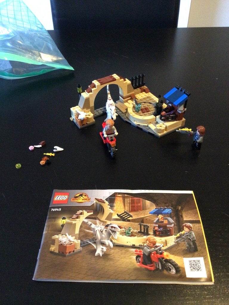 Lego jurassic world - 76945, Kinderen en Baby's, Ophalen, Jurassic World, Lego, Zo goed als nieuw