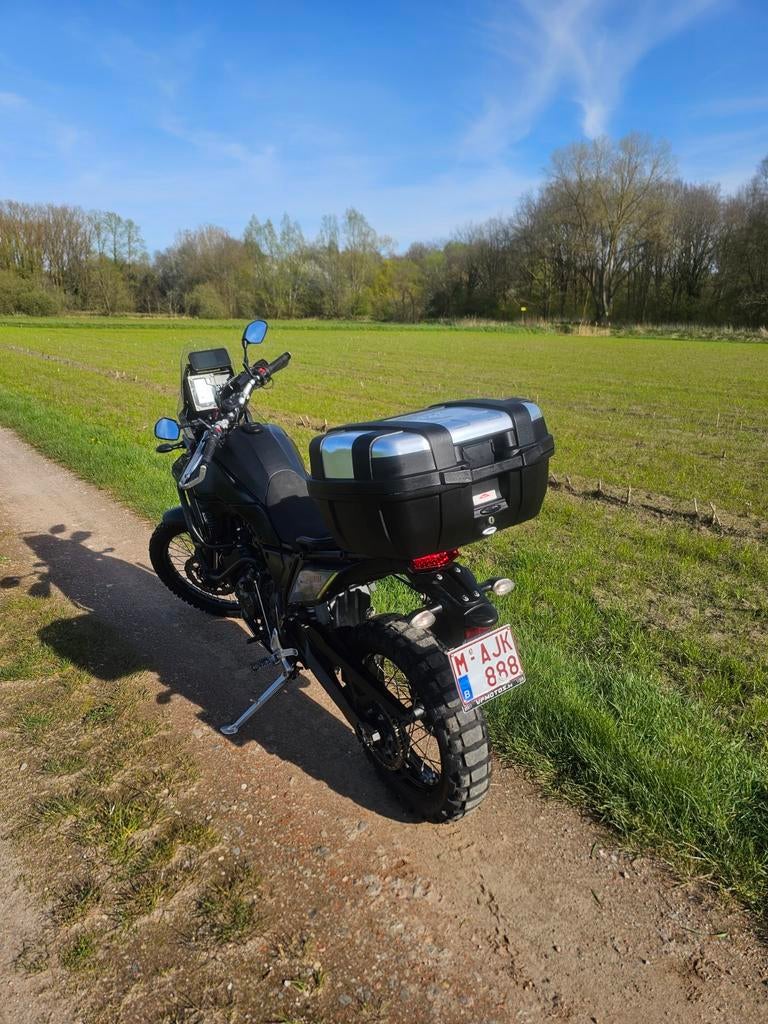GIVI Trekker 52 topkoffer + steun Yamaha Ténéré 700 (52L – a, Motoren, Particulier