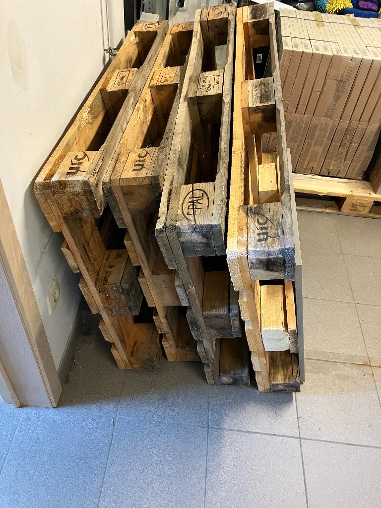 4  pallets 80 x 120, Doe-het-zelf en Bouw, Hout en Planken, Ophalen, Minder dan 25 mm, Zo goed als nieuw, Minder dan 200 cm