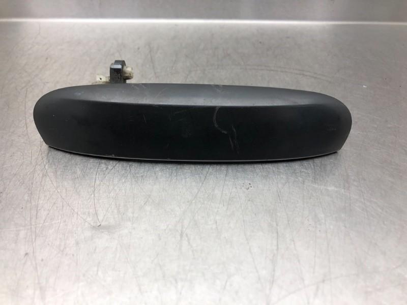 POIGNEE EXTERIEURE AVANT DROITE Mitsubishi Space Star (A0), Utilisé, Droite, Mitsubishi