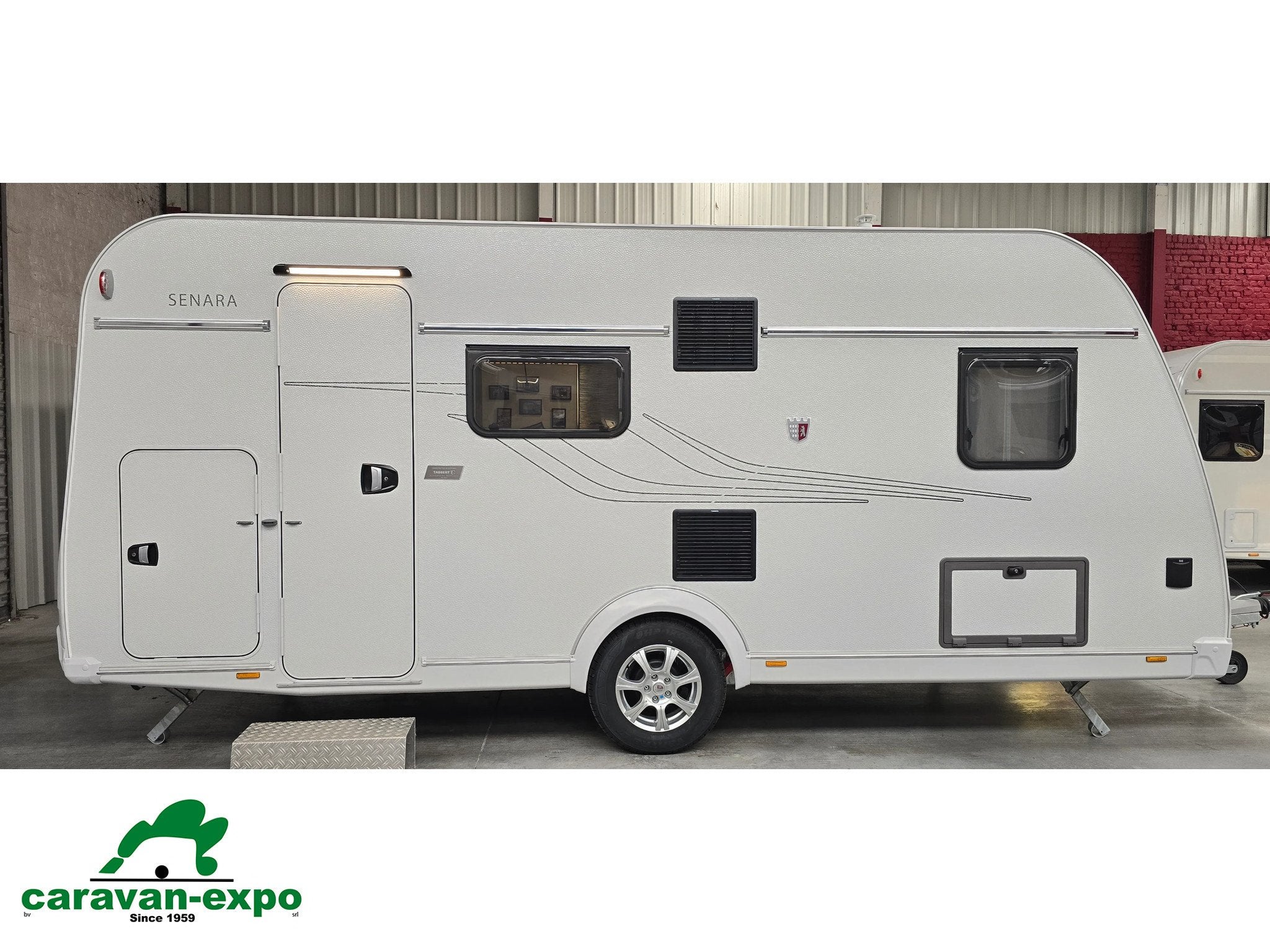TABBERT SENARA 460 DMK, Caravanes & Camping, Caravanes, Entreprise, jusqu'à 6, 1000 - 1250 kg, Tabbert, 5 à 6 mètres
