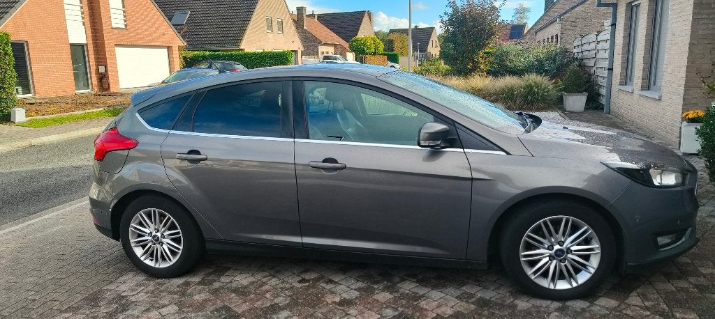 Ford focus 2014 full option, Auto's, Euro 6, 850 kg, 0 kg, Leder en Stof