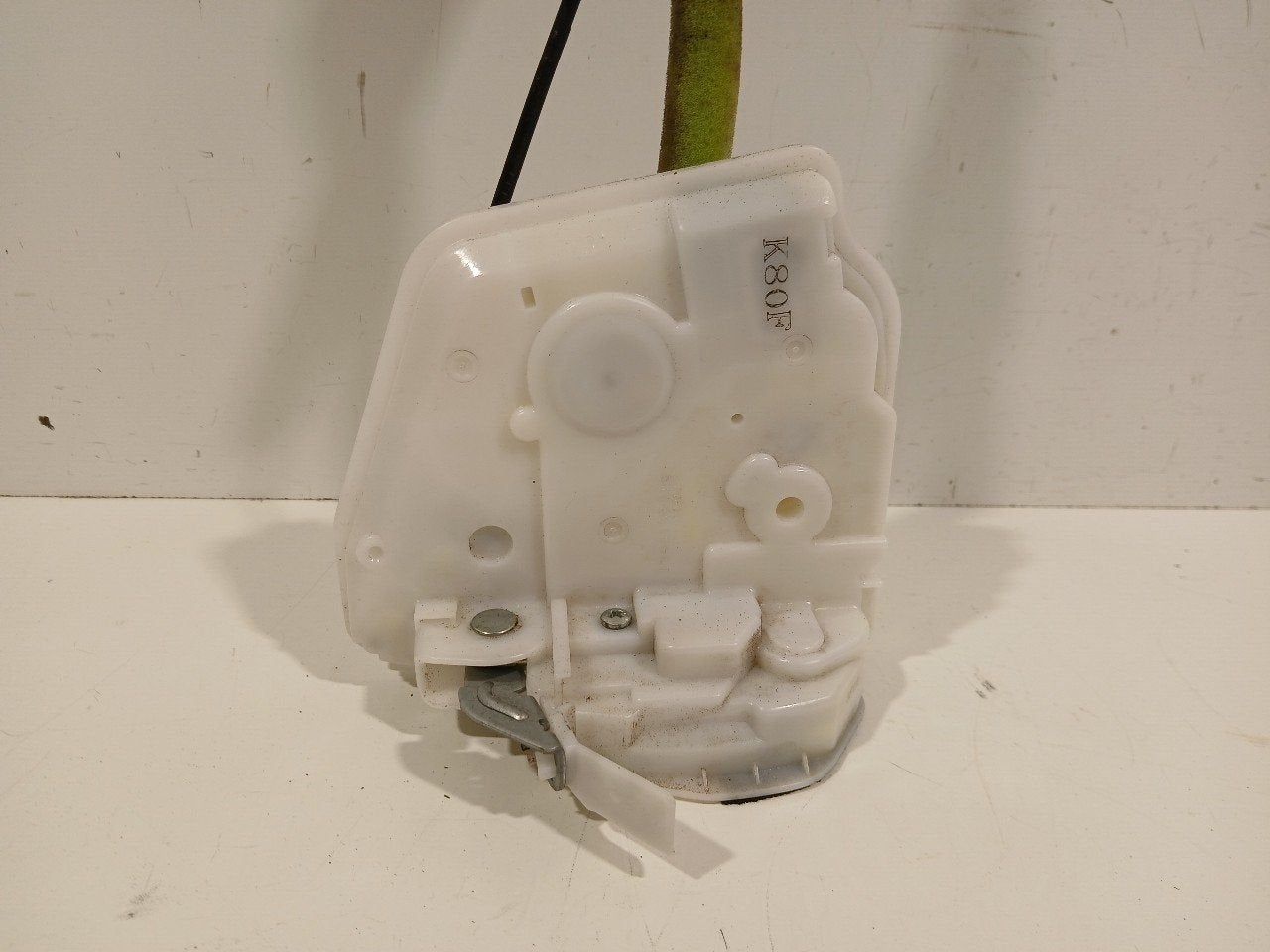 Slot mechaniek portier elektrisch centrale vergrendeling lin, Onderdelen@venauto.nl, Van der Ven Autorecycling B.V., Ettenseweg 76, 4706 PB Roosendaal, The Netherlands