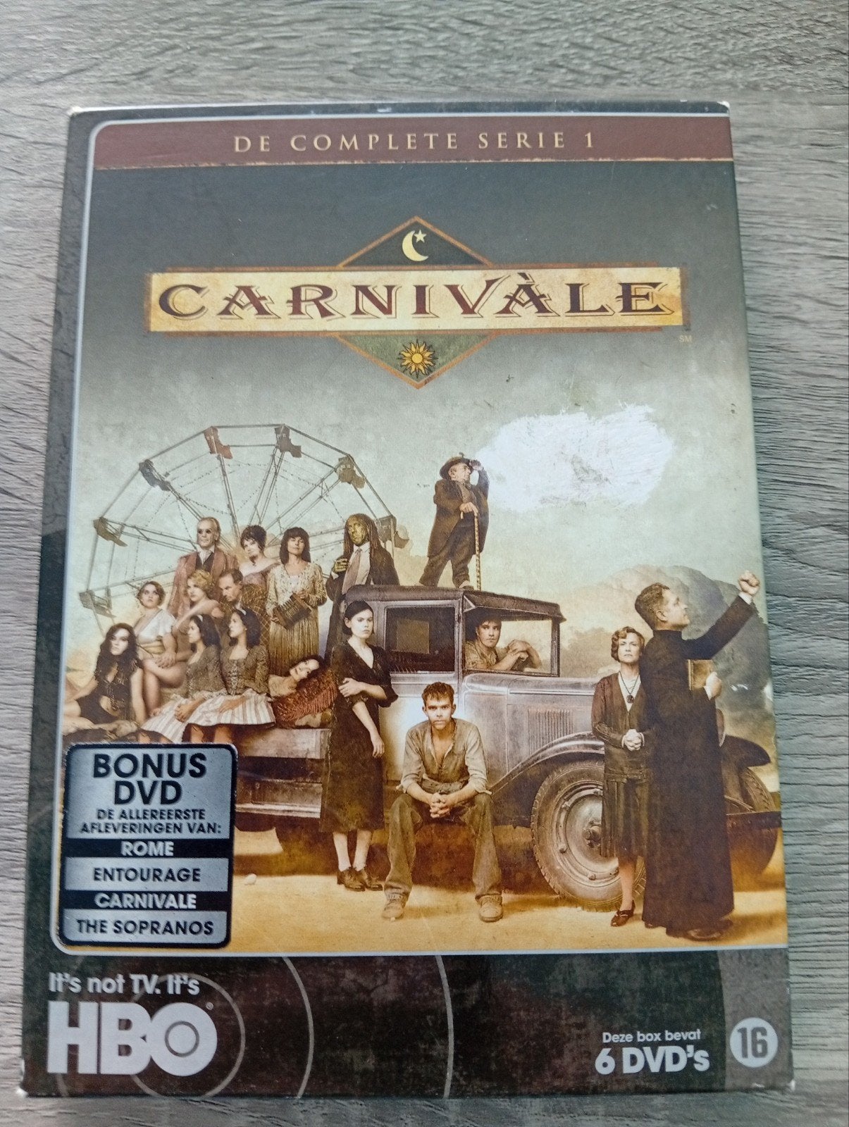 Carnaval Thriller, boîte DVD, série télévisée, CD & DVD, Enlèvement ou Envoi, Anglais, Comprend un livret, Comme neuf