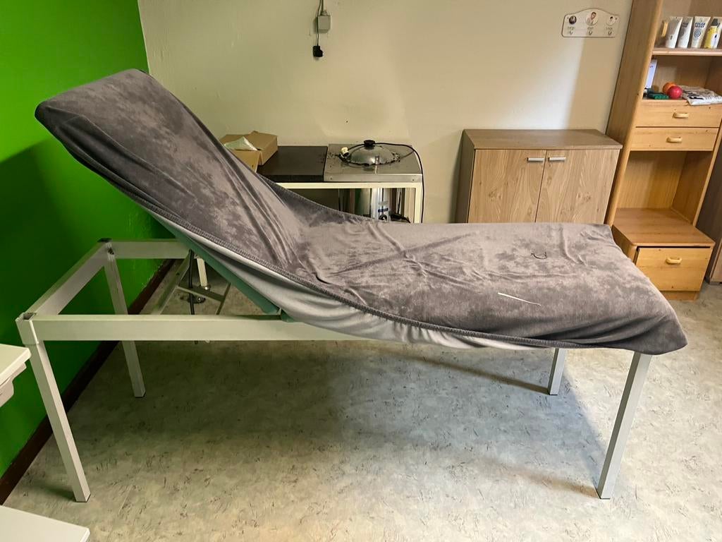 Massage tafel, Sport en Fitness, Massageproducten, Ophalen, Zo goed als nieuw, Massagetafel