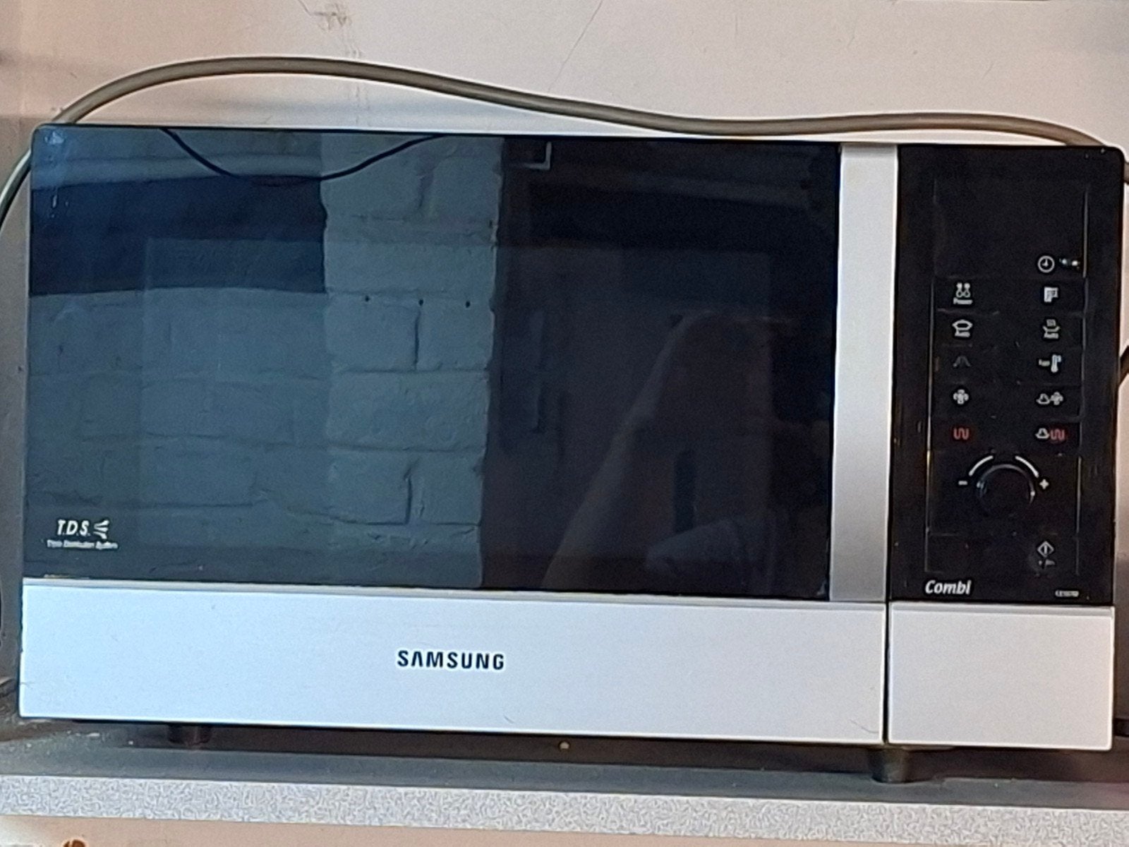 Four à micro-ondes combiné Samsung, Electroménager, Micro-ondes, Enlèvement