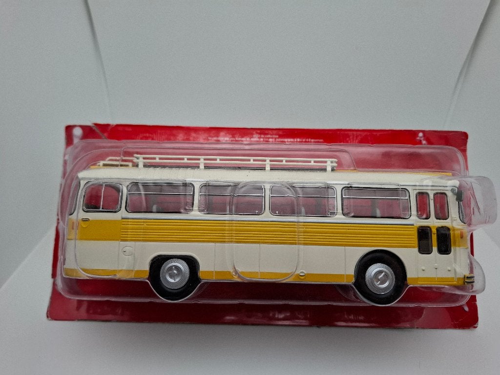 bus régulier Saviem SC 5 régional de France - IXO 1/43, Envoi, Comme neuf, Bus ou Camion, Autres marques