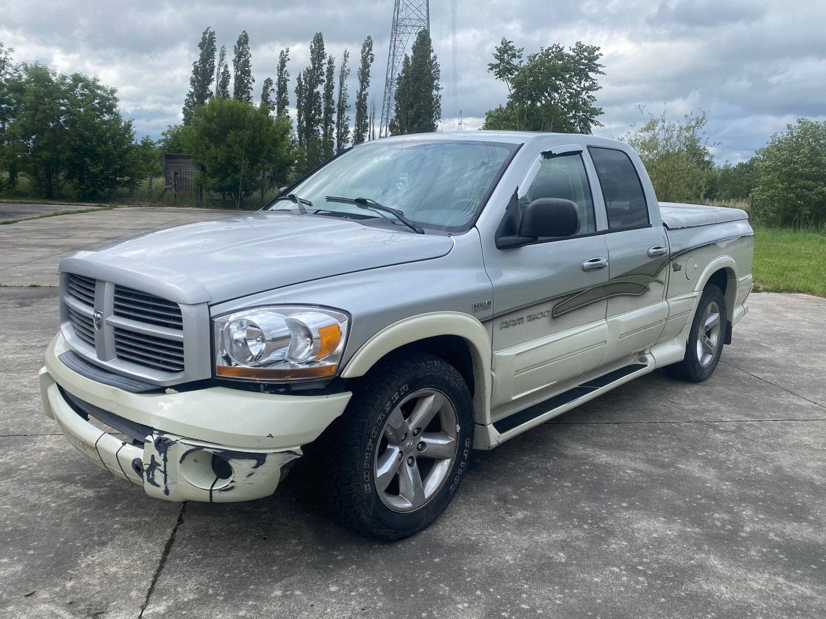 Dodge ram 2002-2008 toute pieces, Auto's, RAM 1500, LPG, Te koop, Euro 4
