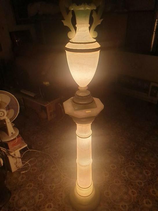 Colonne lumineuse vintage en onyx, taille XL, avec vase, ver, Enlèvement