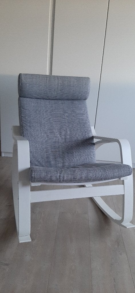 IKEA POÄNG Schommelstoel, Huis en Inrichting, Ophalen, Hout, 75 tot 100 cm, Zo goed als nieuw