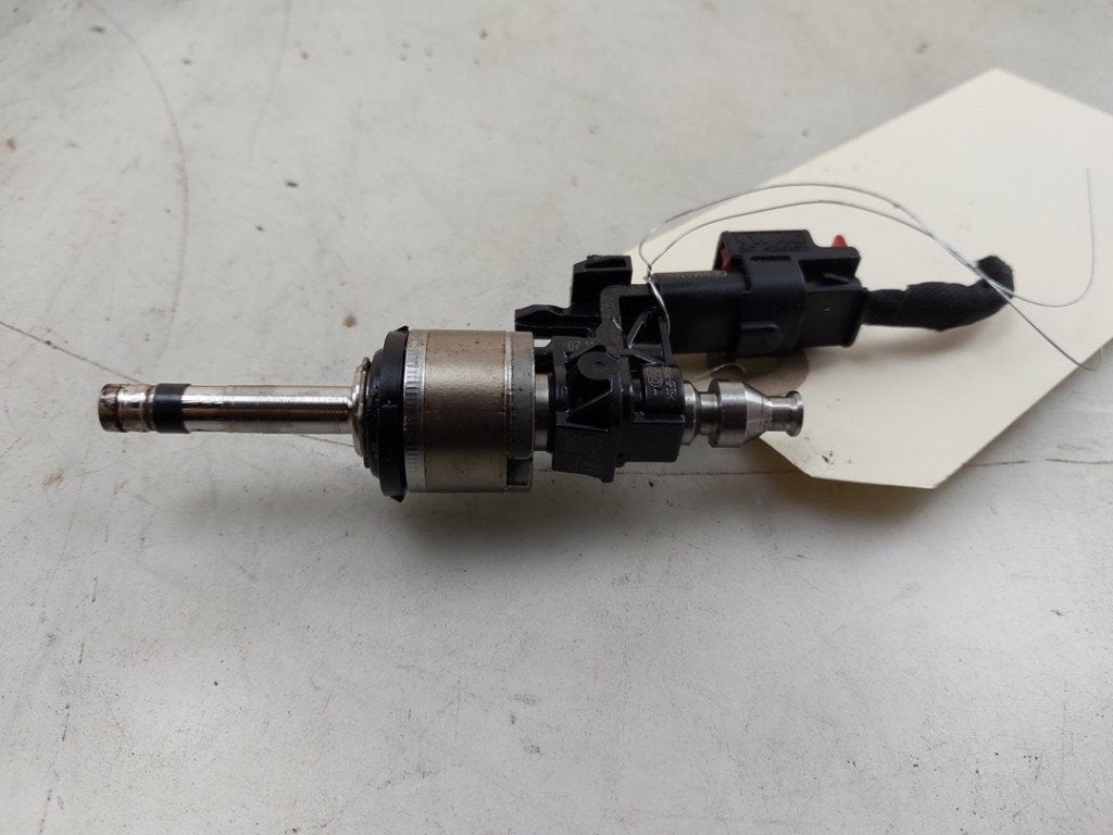 INJECTEUR Kodiaq (PSAC) (|05E036K|026150007R|05E906036K|), Robert Bosch AG, Utilisé, Skoda, Robert-Bosch-Allee 1
74232  Abstatt, DE