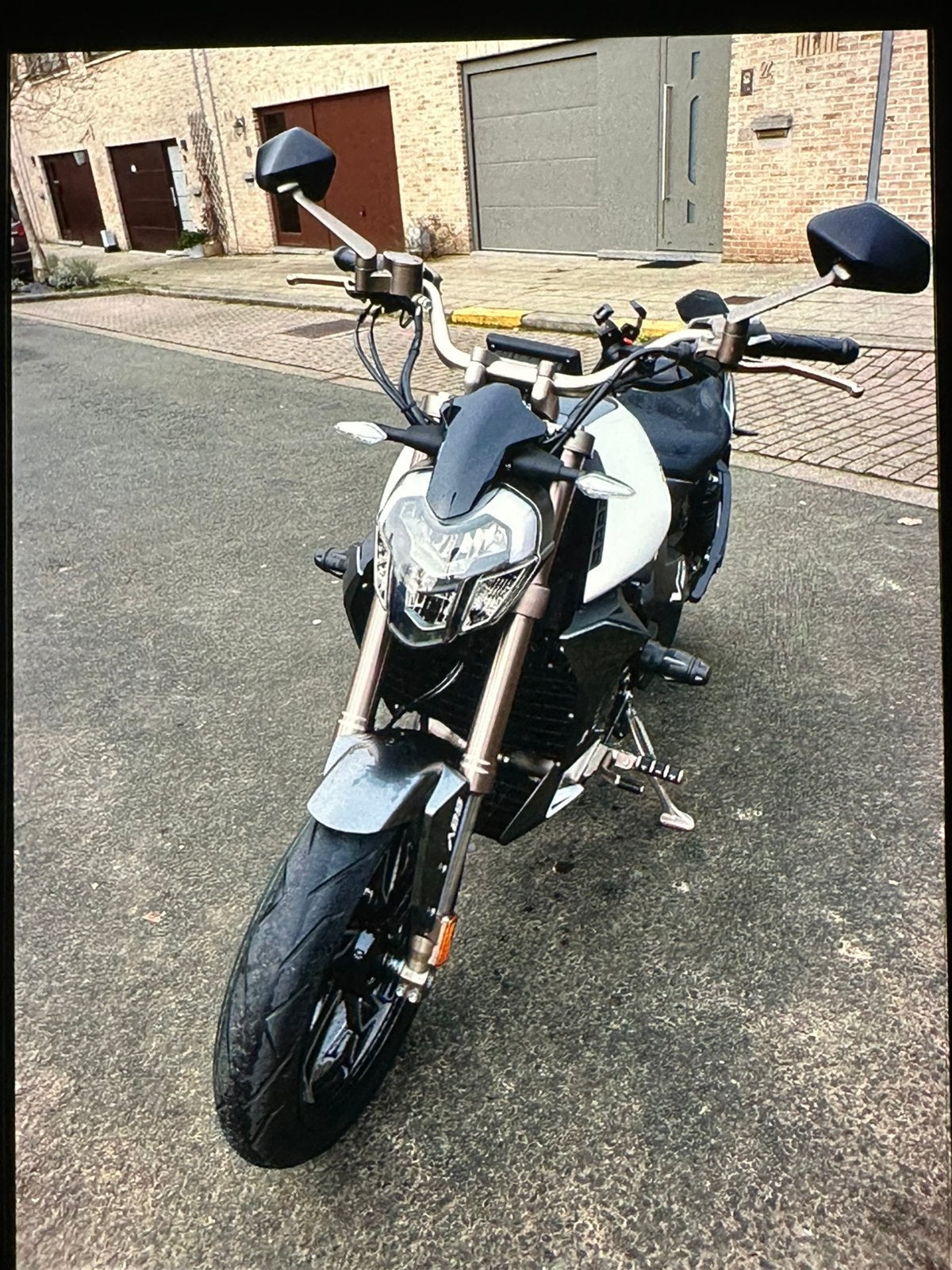 Zontes 310 v strictement neuf 1700 km de 2021, Fietsen en Brommers, Ophalen, Zo goed als nieuw