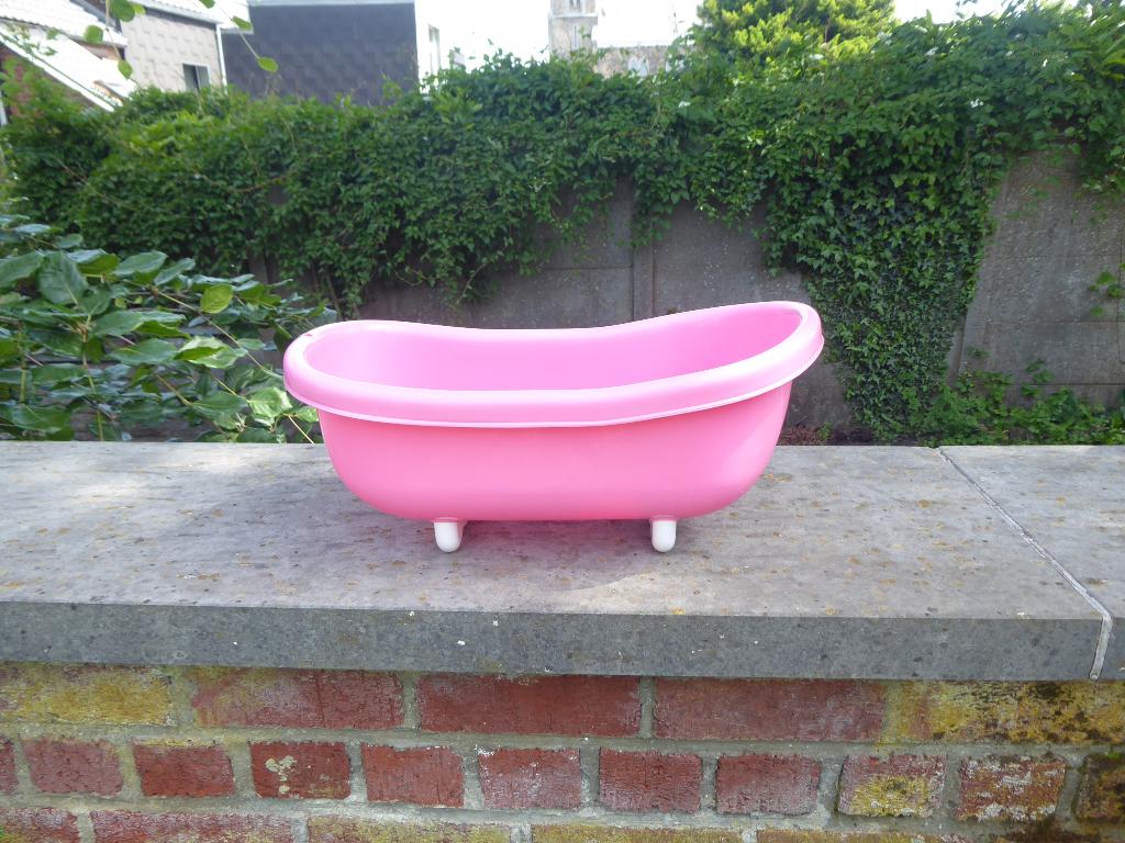 baignoire de poupée, Enfants & Bébés, Jouets | Poupées, Enlèvement, Comme neuf, Autres types