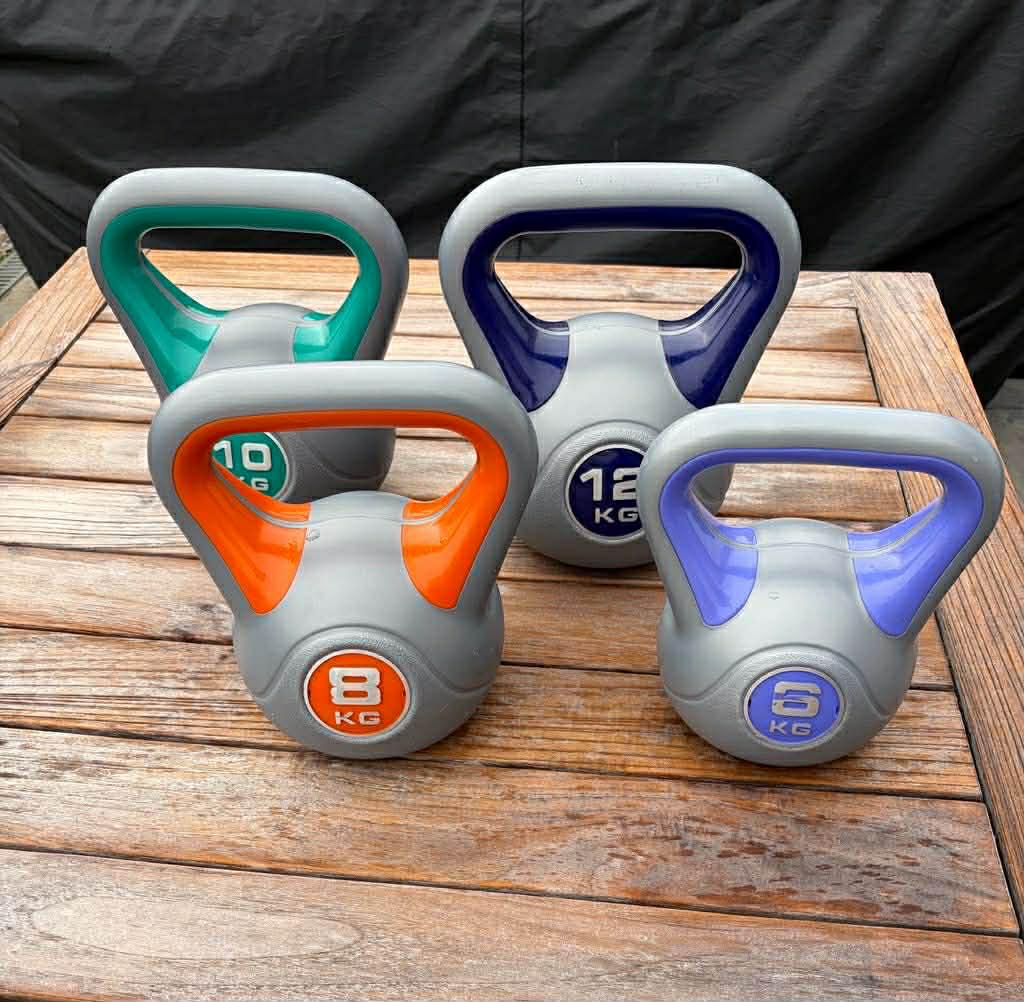 Kettlebells nieuwstaat, Sports & Fitness, Équipement de fitness, Enlèvement, Comme neuf