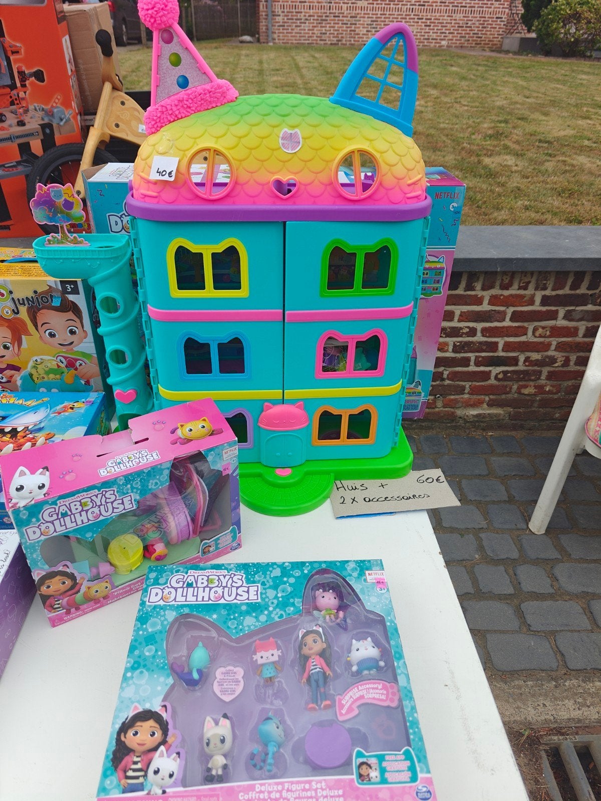 Gabby's dollhouse regenboog +accesoires, Kinderen en Baby's, Speelgoed | Poppenhuizen, Ophalen of Verzenden, Zo goed als nieuw