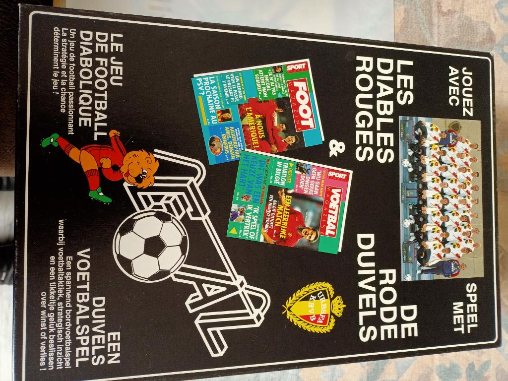 RODE DUIVELS - een duivels spel uit 1989 Collectors item, Verzamelen, Ophalen, Zo goed als nieuw