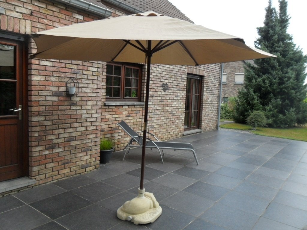 Parasol taupe en bois diamètre 2,80m avec système de poulies, Jardin & Terrasse, Enlèvement, Neuf