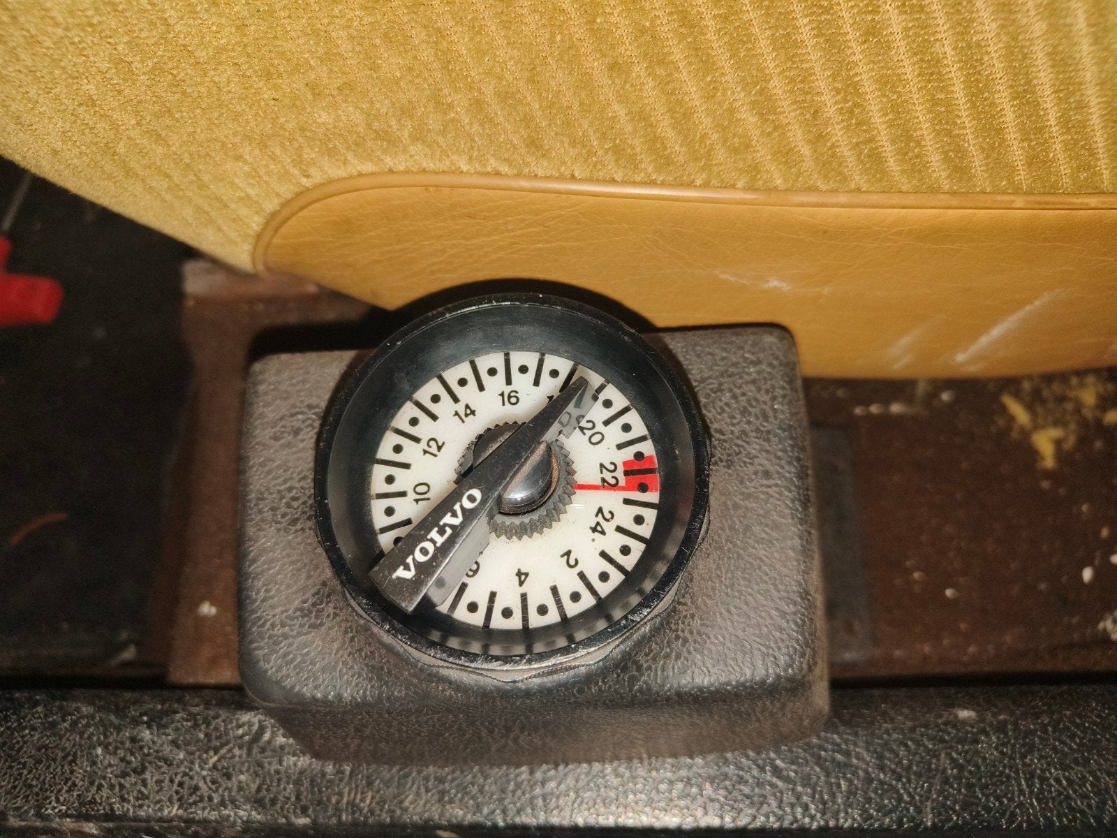 Volvo 244 analoge timer zeldzaam, Enlèvement ou Envoi, Volvo