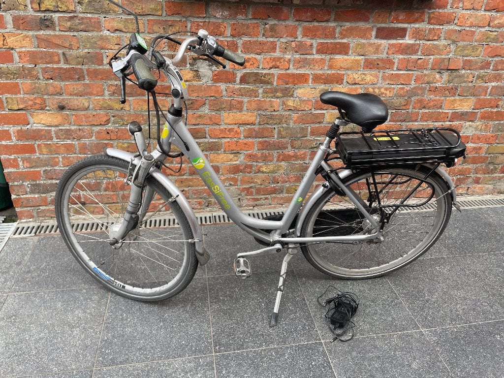 elektrische dames stadsfiets, Fietsen en Brommers, Fietsen | Dames | Damesfietsen, Ophalen, Gebruikt, Velgrem, (Extra) lage instap