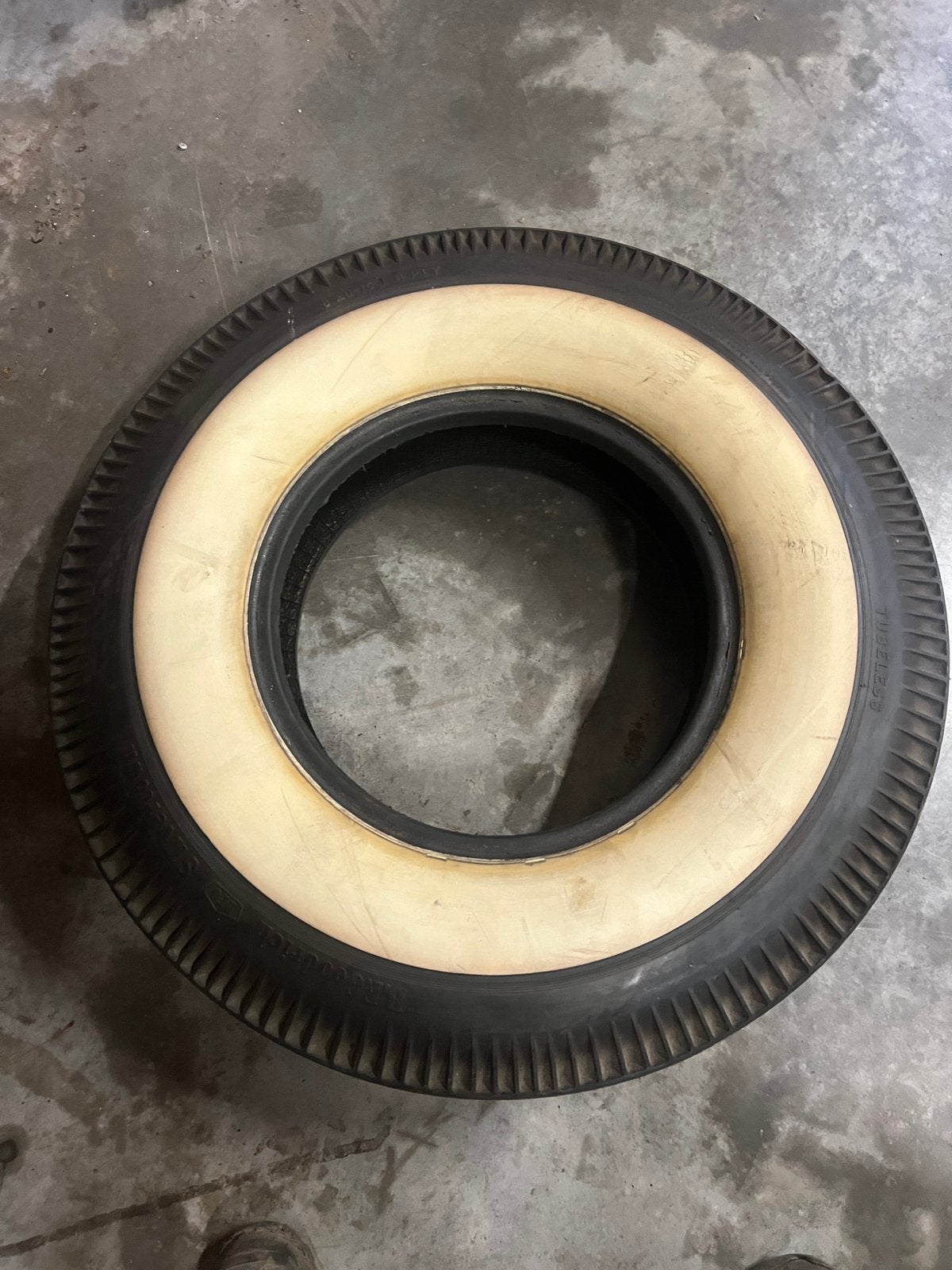 4x whitewall bf goodrich 8.20x15, Auto-onderdelen, Ophalen
