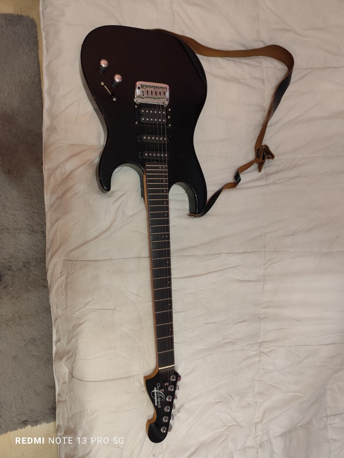 Guitare + Ampli + Porte guitare + sac + accessoires, Musique & Instruments, Instruments à corde | Guitares | Électriques